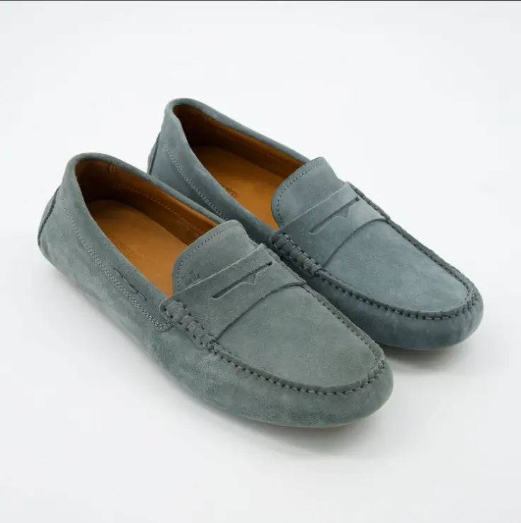Mocasines Lloyd hombre de ante azul grisáceo, zapato casual premium en Ashé Mi.