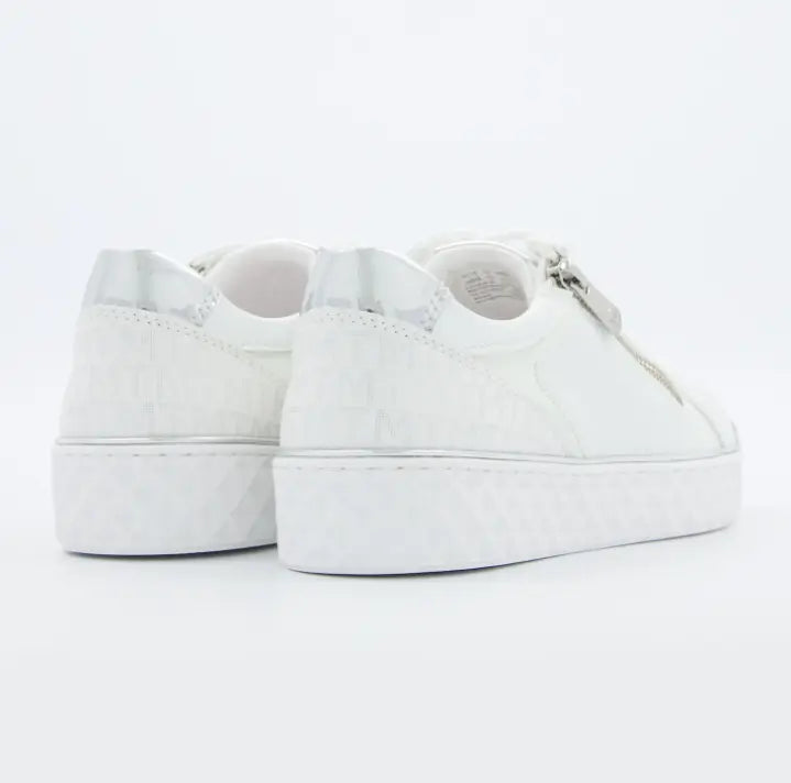 Marco Tozzi zapatillas blancas mujer diseño moderno con detalles metálicos